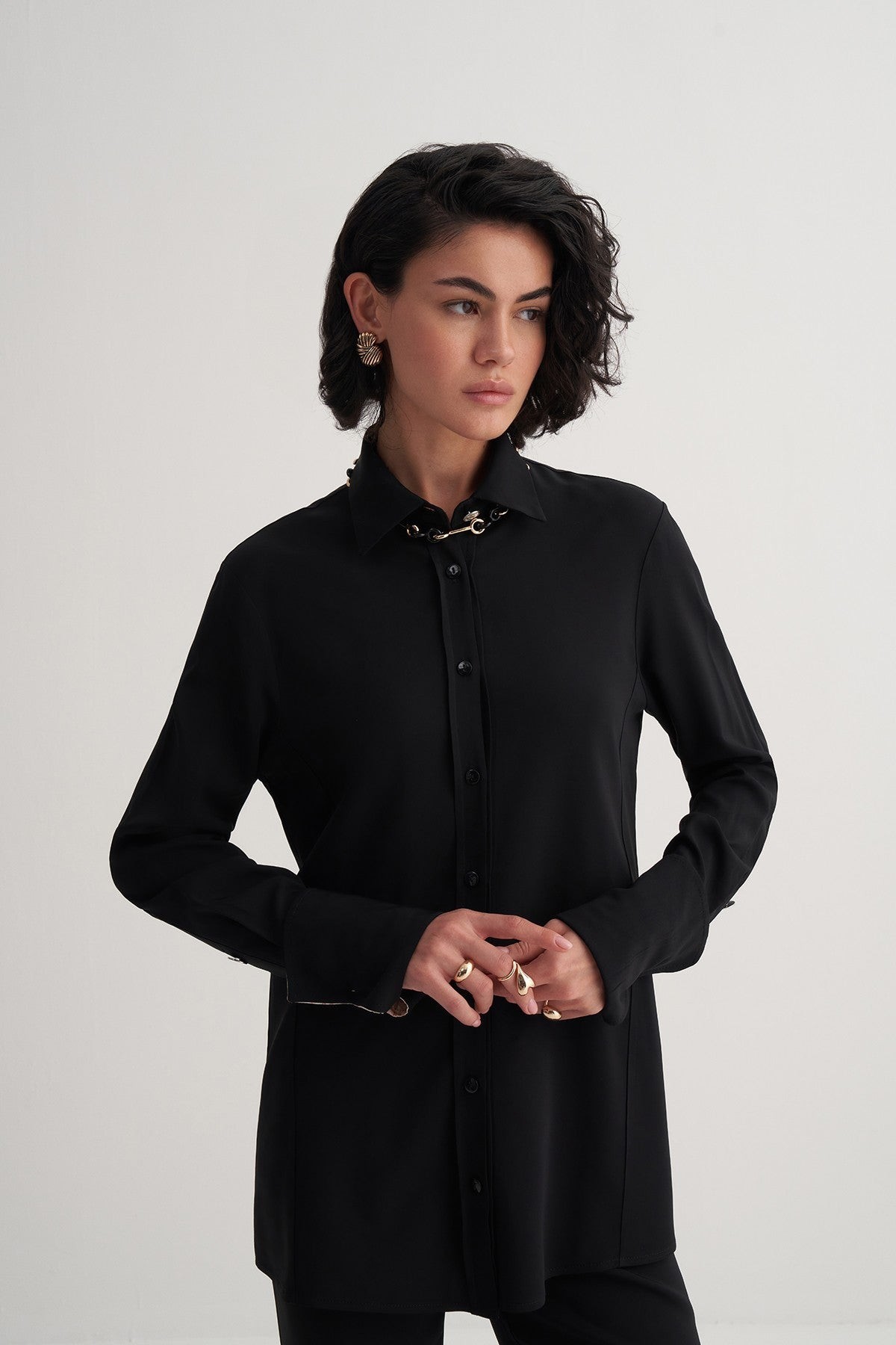 Black Cuff Set - Image 2